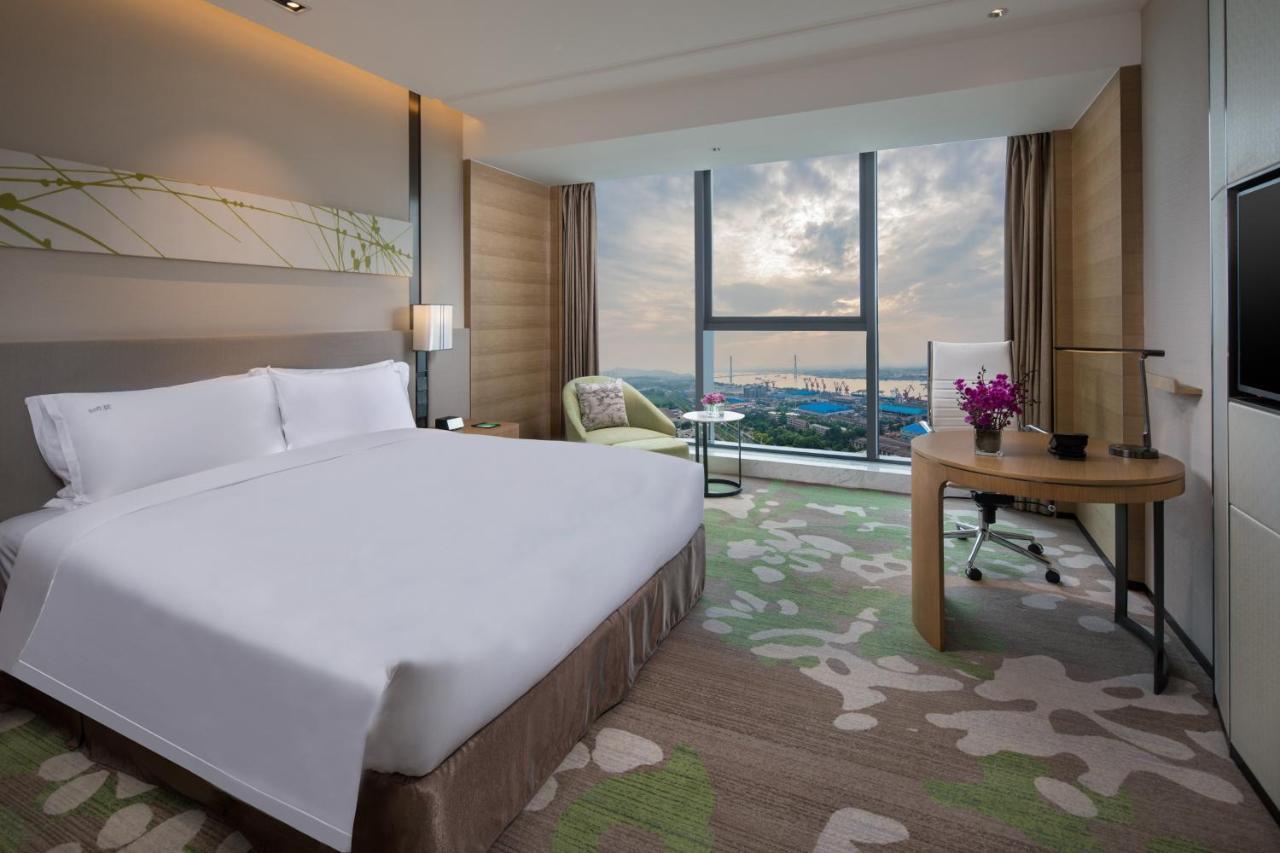Holiday Inn Nanjing Harbour By Ihg Екстериор снимка